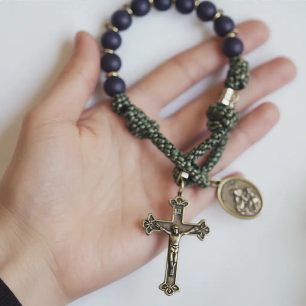 One Decade Rosaries: Why Many Catholics Prefer Them Today